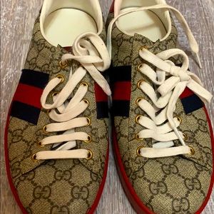 Gucci Men - Supreme beige GG canvas